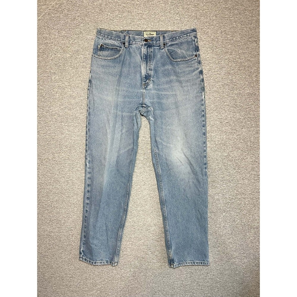 L.L. Bean Jeans Men's 36x32 (34x30.5 Actual) High Rise Relaxed Fit Light Blue